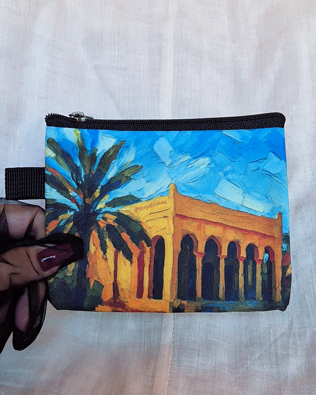 28 Coin Purse 28 - Image 1